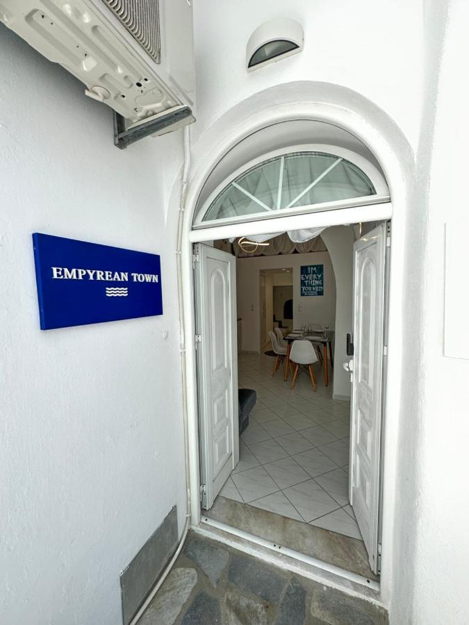 Empyrean Town Apartment *